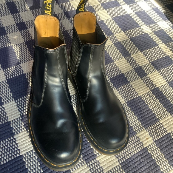 Dr. martens sz 41 Chelsea boot - Picture 5 of 10